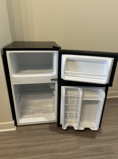 Compact Refrigerator