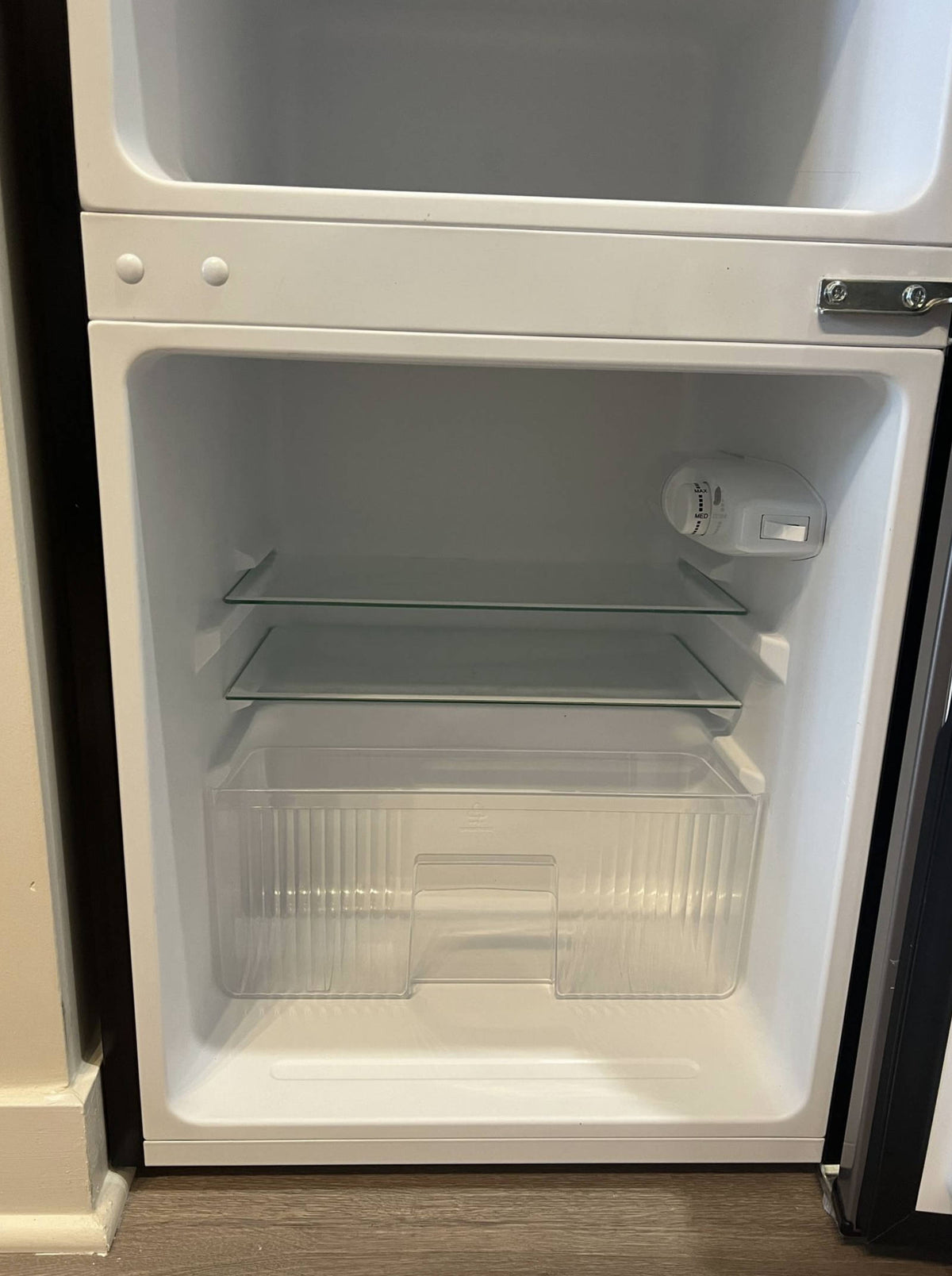 Compact Refrigerator